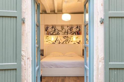 Veeve - A Story in Stone - image 11