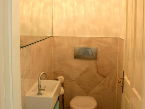 Ferienwohnung Luxus & Lifestyle - image 7