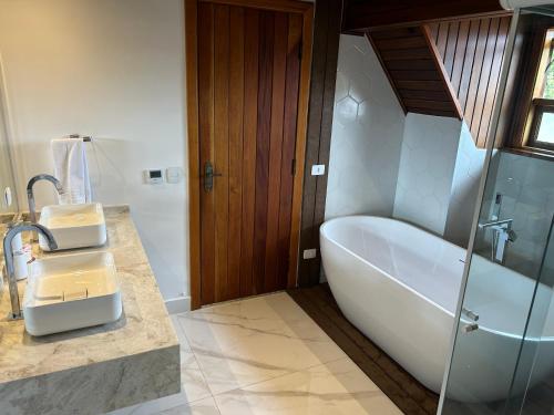 Casa Três Rios - Campos do Jordão - image 13