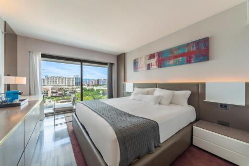 1 queen bed