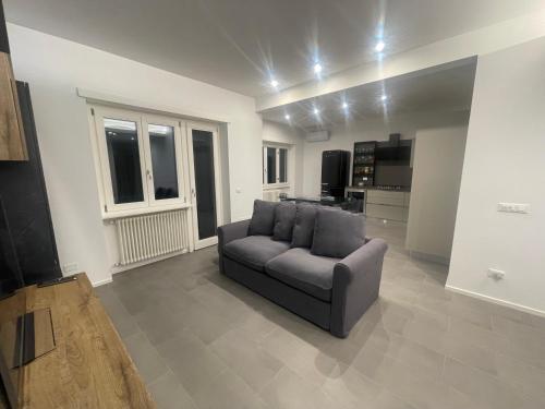 GREAT Home LAURENTINA METRO B, Rom (Foto 2)