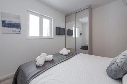 Sunset Premium Residence II & III