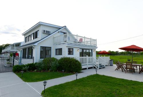 BAYVIEW RESORT - Accommodation - Hampton Bays