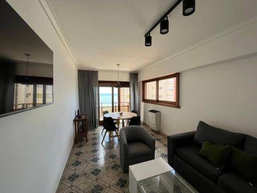 Dos ambientes vista al mar