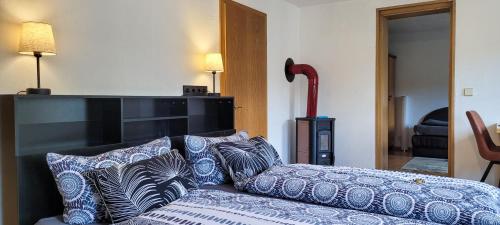 Suhl - Ihre erholsame Arbeiterwohnung in Zentrumnähe (Suhl - Ihre erholsame Arbeiterwohnung in Zentrumnahe) in Suhl