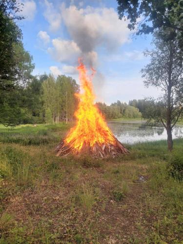 Paganamaa puhkemaja ja peosaal