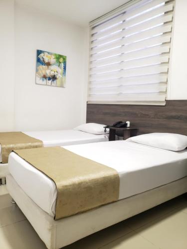 2 twin beds