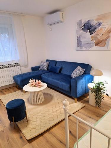 Apartment Tena