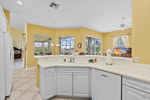Updated and Luxurious 5BR Waterfront Oasis on Marco Island Updated and Luxurious 5BR Waterfront Oasis on Marco Island