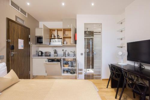 Space ApartHotel - image 2