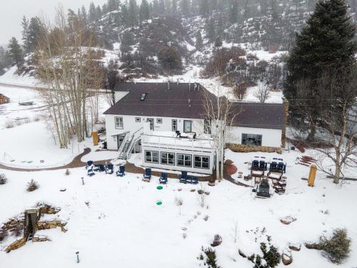 外部景觀, Antlers on the Creek Bed & Breakfast in 杜蘭戈市中心