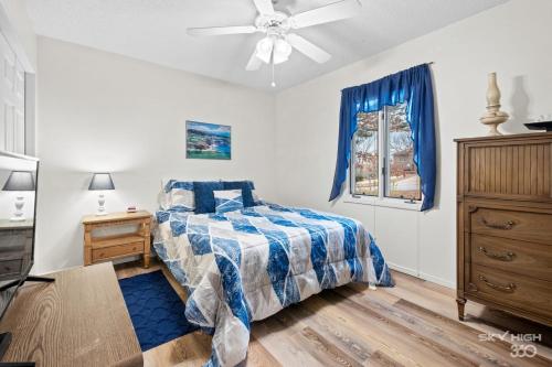 Blue Door Cottage at Scotsdale in Bella Vista, USA