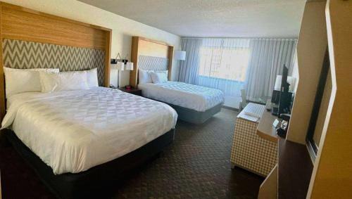 Gateway Hotel & Convention Center Grand Blanc Flint Airport Michigan