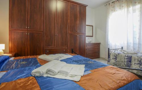 2 Bedroom Pet Friendly Apartment In Farnese