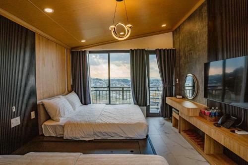 room detail thumbnail 0