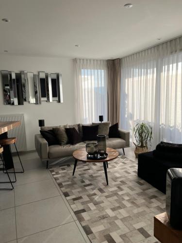 Warm apartment + private free park. in Vetraz-Monthoux (Rhone-Alpes)