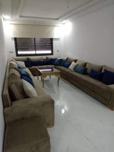 Family Vacation Apartment- VacayX- Temara