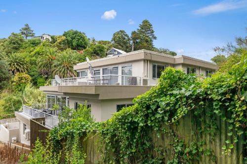 Hillcrest Hideaway - Napier Holiday Apartment