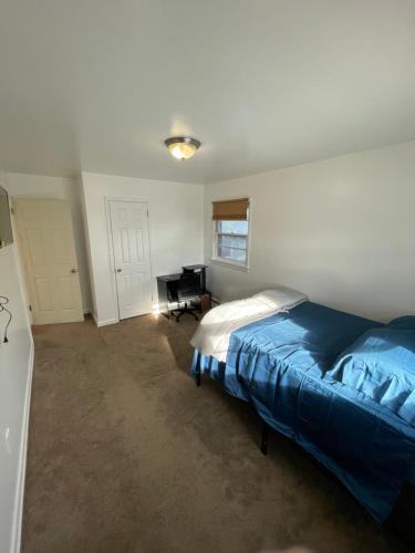 Cozy Home Near Downtown Rahway 3