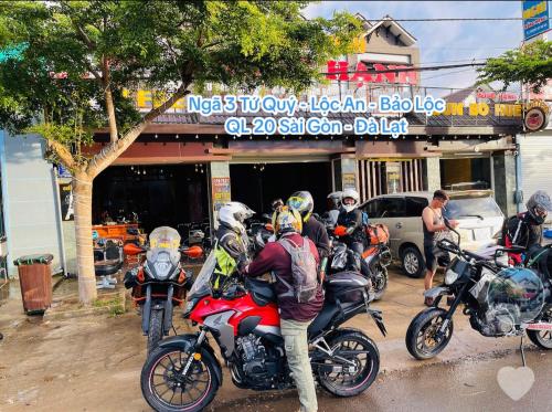 Nha nghi Hong Hanh ( Ca Phe- Điem Tam - Nha Nghi) Bao Loc