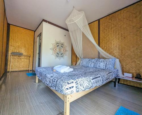 Neverland Beach Village Bungalows in Kaw Kwang Beach