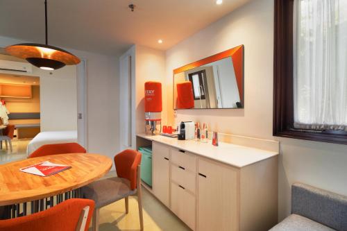 HARRIS Suite  image 5