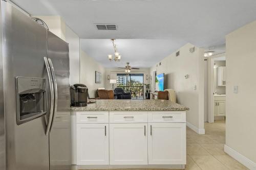 Estero Cove 523 - Beautifully Updated!! condo - image 5