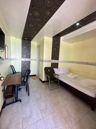 Buena Lynne's Resort and Buena Maria Mountain Farm Resort in Puerto Galera