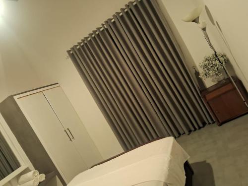 Deluxe Double Room image 3