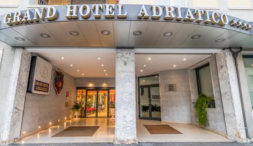 Grand Hotel Adriatico - image 12