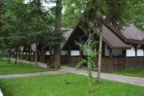 Cornul Vanatorului Bungalows