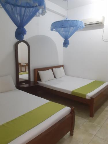 Double Room with Private Bathroom image 5