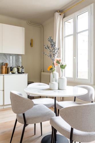 The Carla Suite Eiffel Tower View - image 11