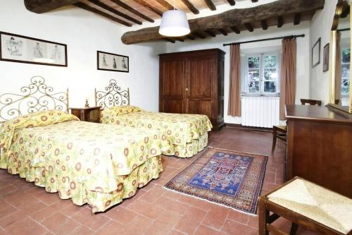 Apartment in Sovicille with heating