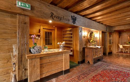 Hotel Schwarzer Adler – Hippach, IL