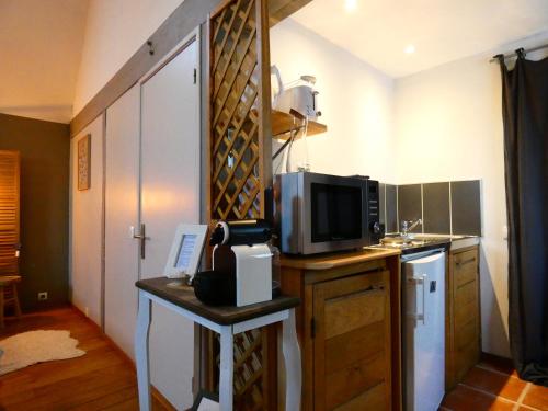 Charmante maisonnette au calme entre Beauce et Perche in Saint-Arnoult-des-Bois