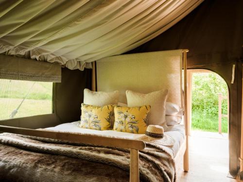 Black Pig Retreats Luxury Glamping