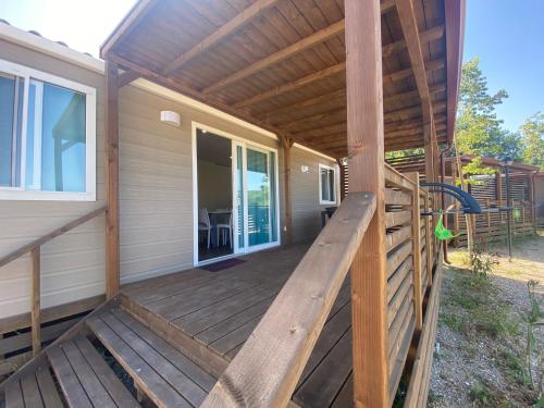 Superior Mobile Home (4 adults)