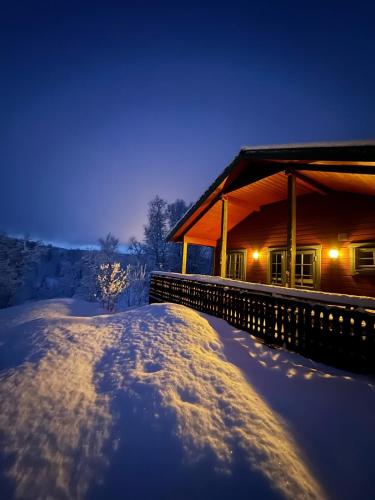Trivelig hytte i Senja. in Gibostad