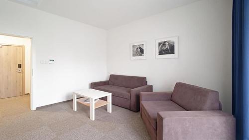 HOTEL Hraniční zámeček - image 2