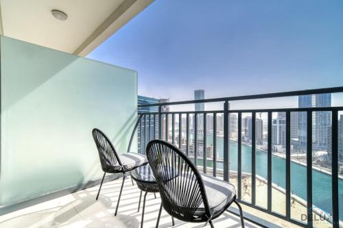 Canal Views! Promotional Rate on Lovely 1BR by Deluxe Holiday Homes, Dubaj (zdjęcie 3)