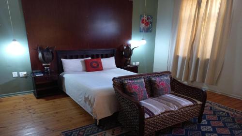 Bains House – Upington, NM