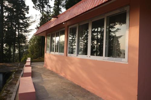 The Deodar Inn Homestay, Pauri