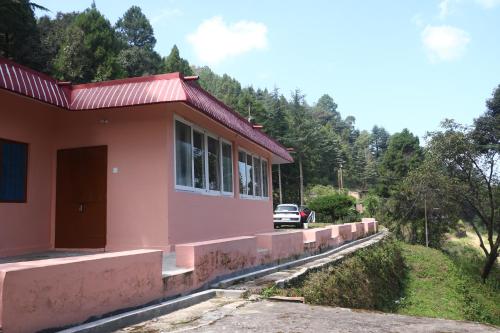 The Deodar Inn