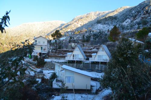 Vinyasa Resort , Kanatal