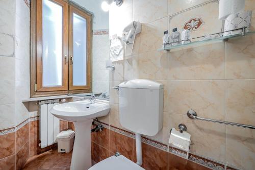 Katti House - image 4