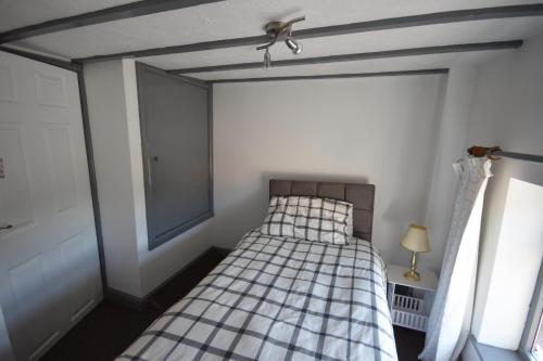 Bank Top Farm Cottages - image 8