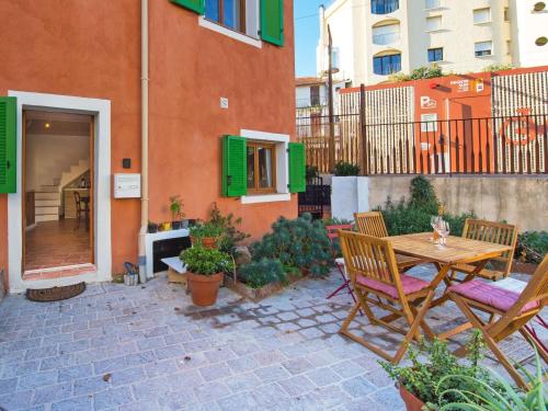 Property in Mandelieu-la-Napoule