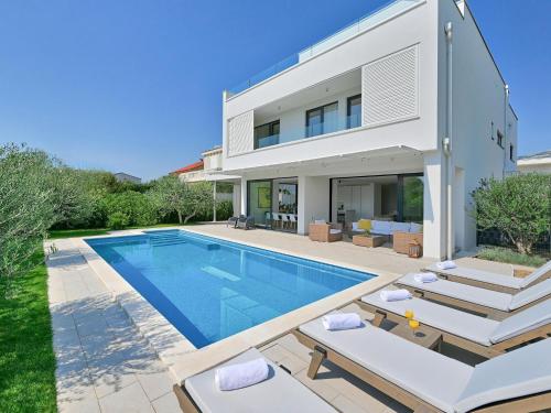 Modern Villa with private swimming pool and terrace