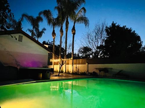Mediterranean Villa Pool & Jacuzzi & BBQ Malibu & Hollywood Bliss in Los Angeles, USA